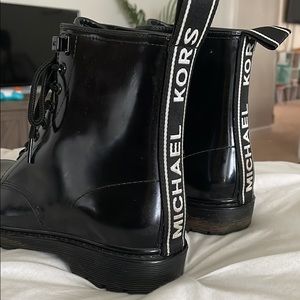 MK rain boots, size 9